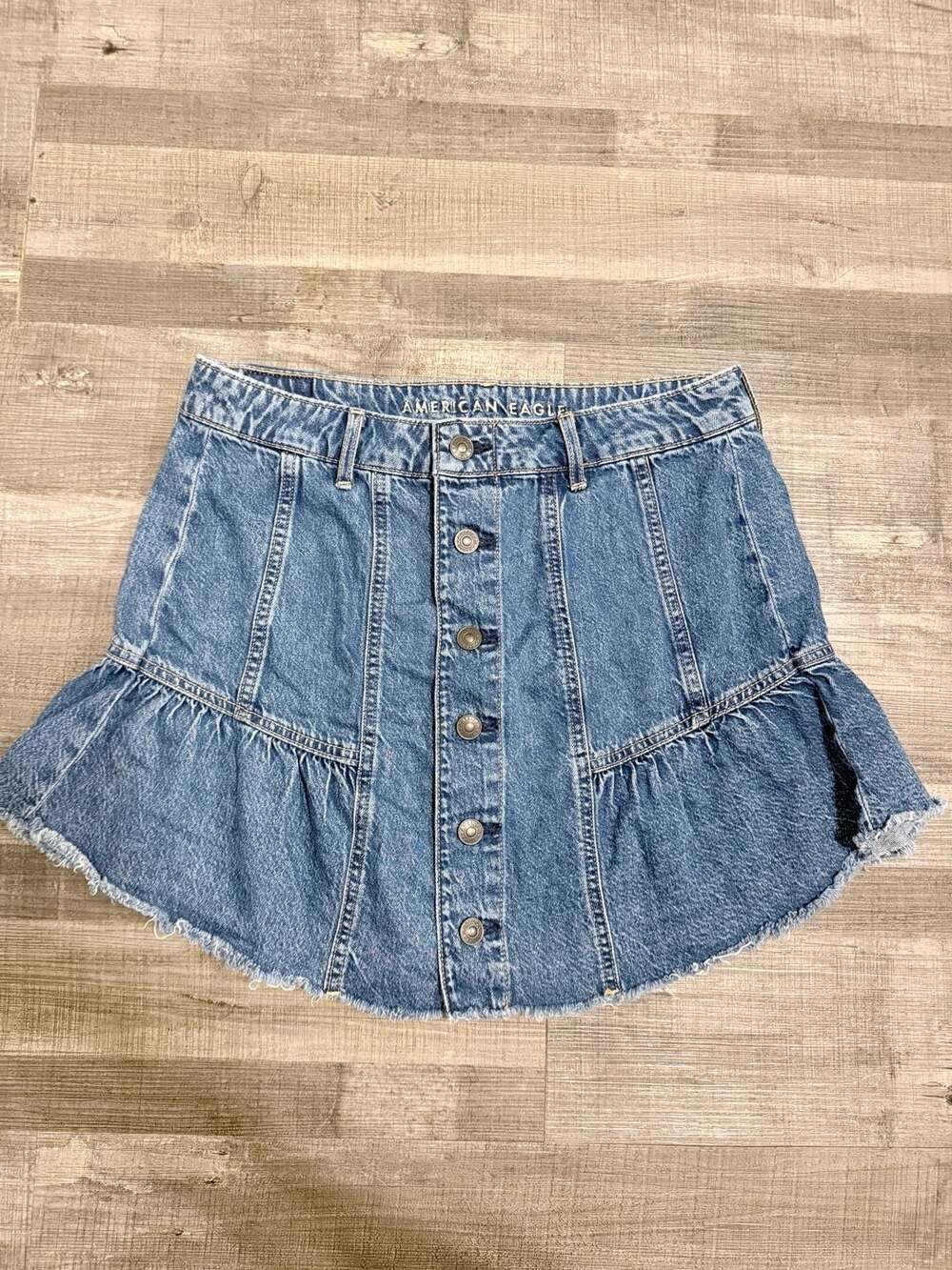 American Eagle Denim Button-Front Ruffle Mini Skirt Size 8